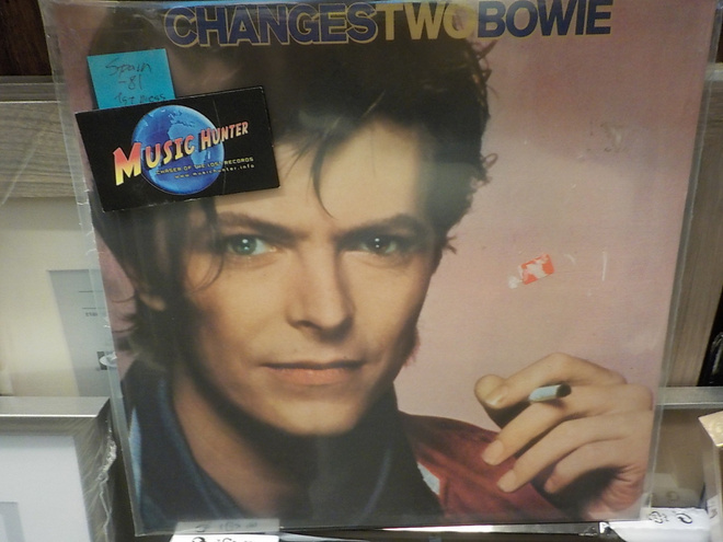 DAVID BOWIE  CHANGES TWO BOWIE SPAIN-81 1ST PRESS.EX+/EX-LP