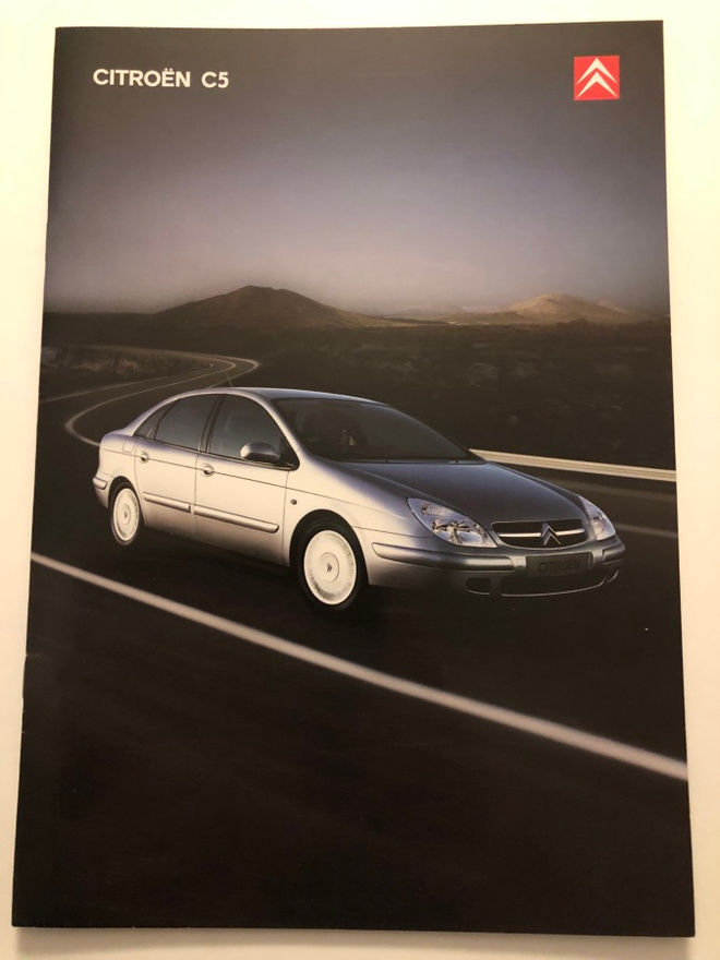Myyntiesite - Citroen C5 - 11/2002