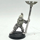 WH40K - Imperial Guard Orderly Standard Bearer (1988) [S162] - pikkukuva 1
