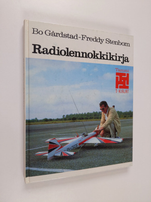 Bo Gårdstad : Radiolennokkikirja