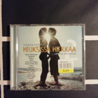 Hiuksissa hiekkaa. Zen café, Vilkkumaa ... v. 2005 - pikkukuva 1