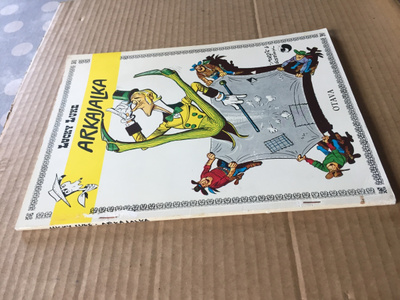 LUCKY LUKE ARKAJALKA