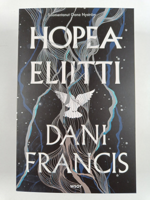 Dani Francis : Hopeaeliitti