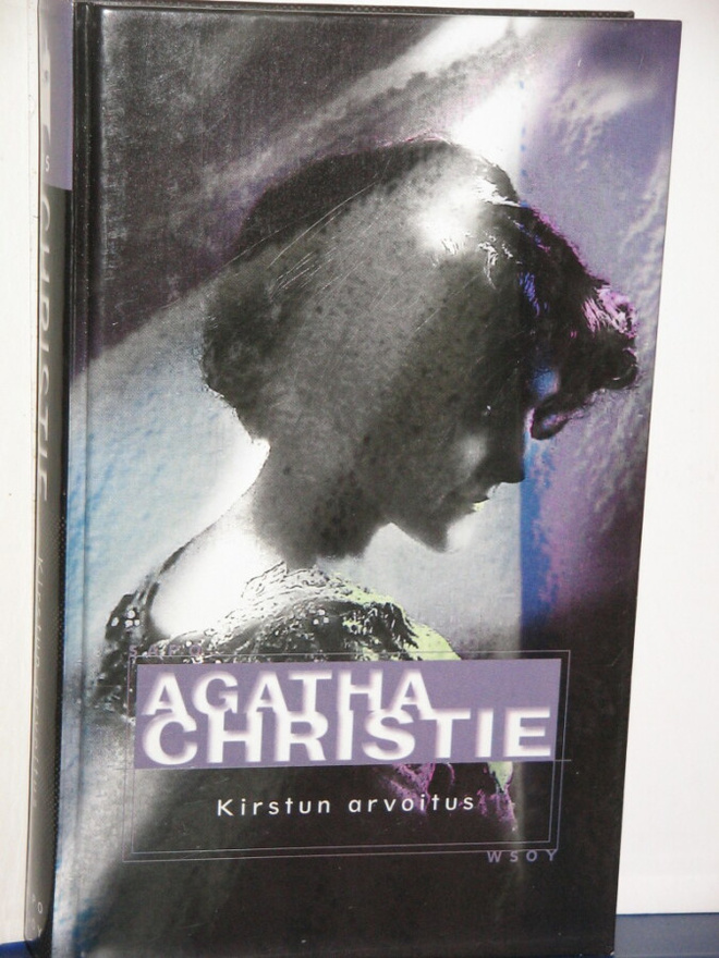 Agatha Christie : Kirstun arvoitus