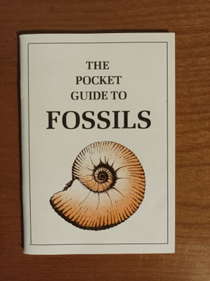 The pocket guide to Fossils