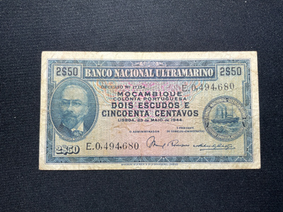 Nanco Nacional Ultra Marino - Mocambique 2.50 Centavos 1944.