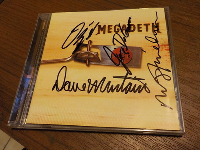 MEGADETH - RISK CD KOKO BÄNDIN NIMMAREILLA