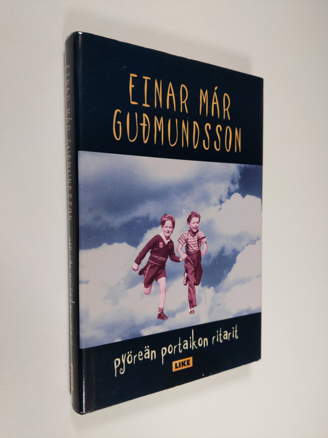 Einar Mar Gudmundsson : Pyöreän portaikon ritarit