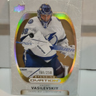 2021-22 UD Ovation Standing Gold #85 Andrei Vasilevskiy /250 - pikkukuva 1