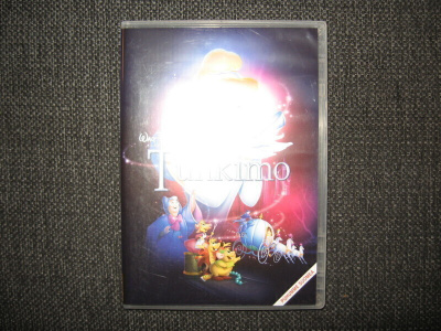 WALT DISNEY KLASSIKOT 12. Tuhkimo DVD