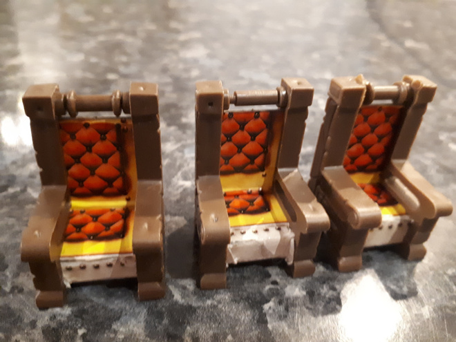 Hero Quest lautapelin osia: valtaistuin