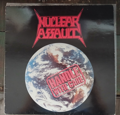 Nuclear assault - Handle with care
