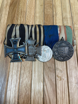 Saksalainen kunniamerkkiripa WW1-WW2