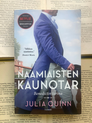 Julia Quinn - Bridgerton: naamiaisten kaunotar (nid.)
