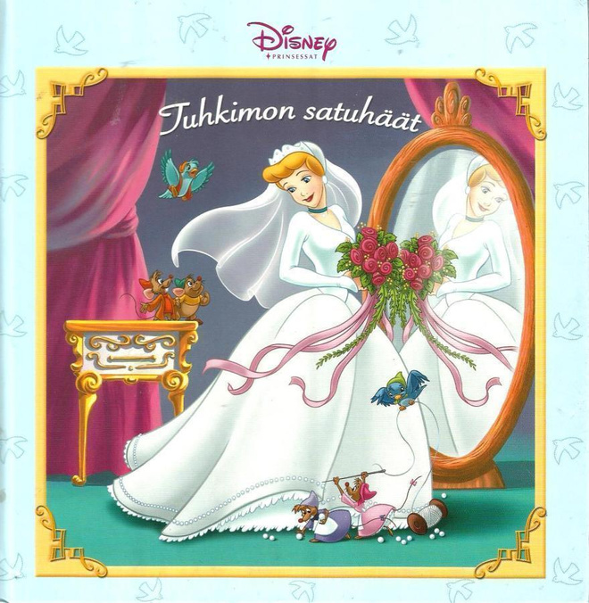 Tuhkimon satuhäät <> Walt Disney