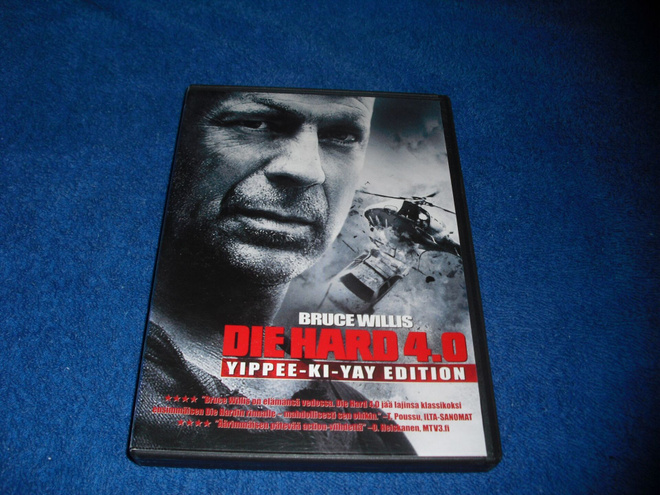 DIE HARD 4.0 (Bruce Willis) 2-disc***