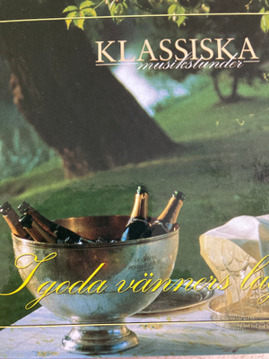 KLASSISKA MUSIKSTUNDER: I GODA VÄNNERS LAG