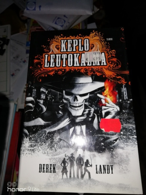 Derek Landy Keplo leutokalma kirjat