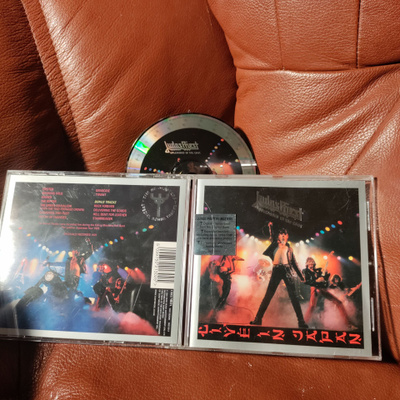 JUDAS PRIEST -unleashed in the east CD.