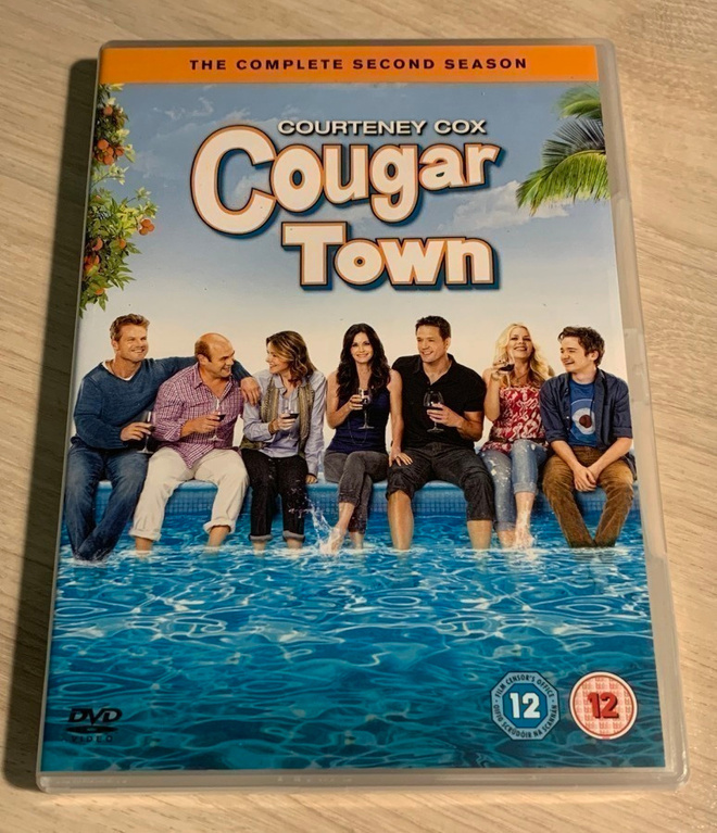 Puumanainen: Kausi 2 (4DVD) Courteney Cox