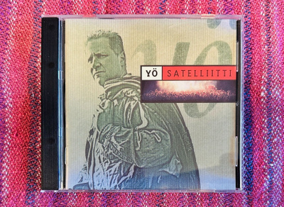 CD: Yö - Satelliitti