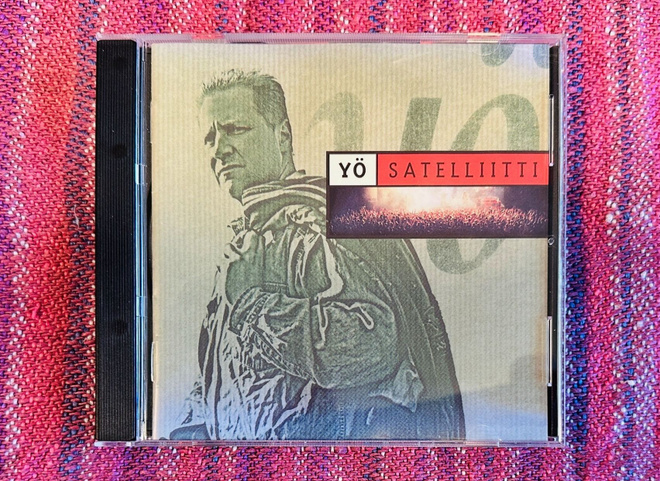 CD: Yö - Satelliitti