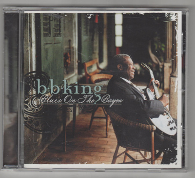B. B. KING »BLUES ON THE BAYOU»  [CD]