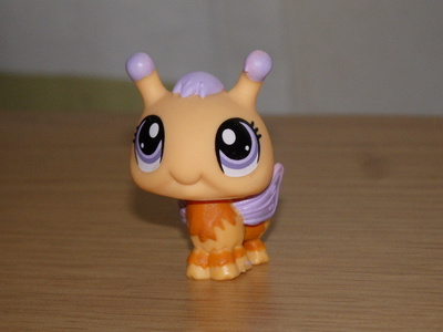 LITTLEST PET SHOP lila-oranssi MEHILÄINEN, AMPIAINEN #1307