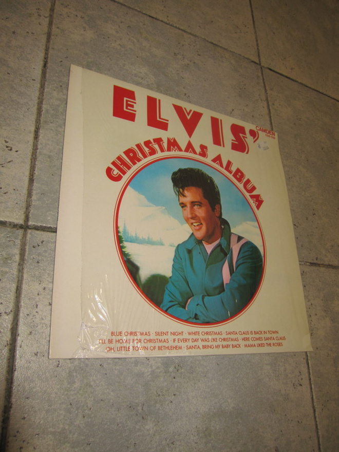 ELVIS CHRISTMAS ALBUM ( käyttämätön LP ? )