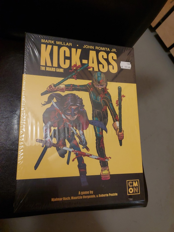 Kick-ass lautapeli, erinomainen kunto