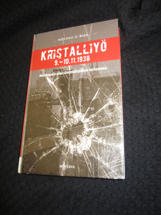 Mitchell G. Bard: Kristalliyö 9-10.11.1938 ( holokausti )