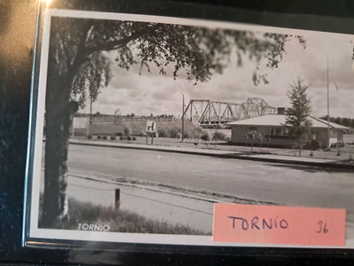 Tornio, kulkematon vanha kortti.