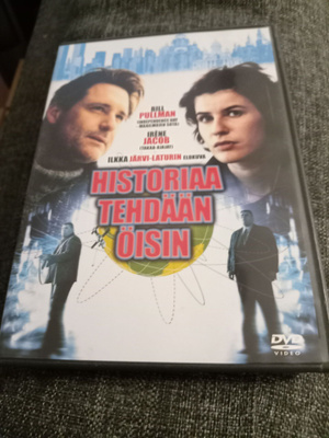 Historiaa tehdään öisin