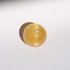 Hunaja kalsiitti kissansilmä kristallipallo 540.84 ct 42 mm - pikkukuva 5