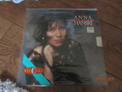 Anna Hanski: Jos et sä soita vinyyli eli LP levy