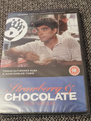 Strawberry & Chocolate UUSI