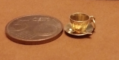 Kaffekuppi riipus 18K