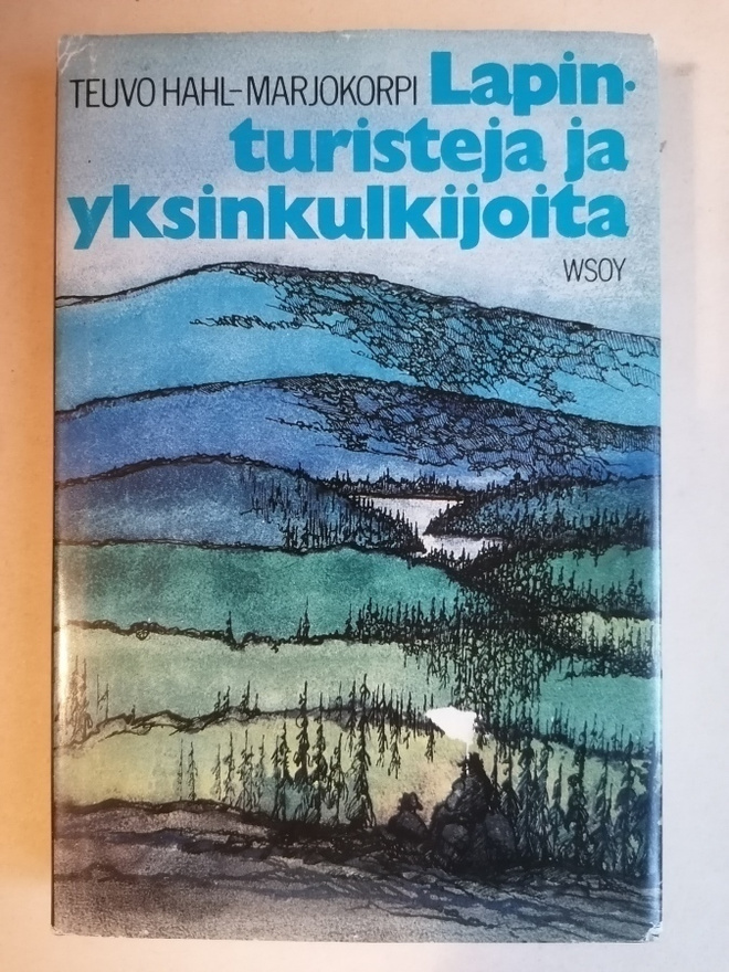 Lapin turisteja ja yksinkulkijoita