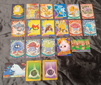 Wanhat Pokemon kortit ~5