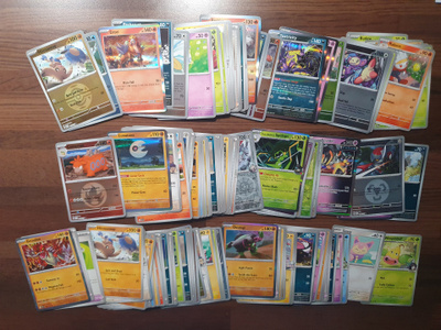 Pokemon kortteja 450 kpl