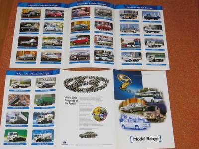 1998 Hyundai mallisto esite - KUIN UUSI - kuorma-auto bussi