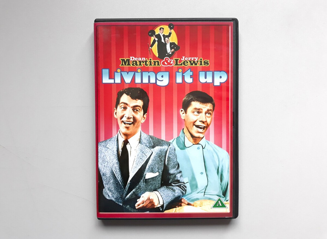 Toivoton tapaus (1954) Jerry Lewis, Dean Martin
