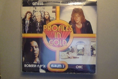 PROFILES IN GOLD : 4 MEGA ARTISTS-8 MEGA SONGS : VINYYLI 7"