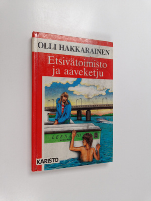 Olli Hakkarainen : Etsivätoimisto ja aaveketju