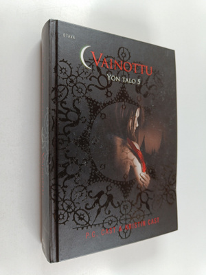 P. C. Cast : Vainottu