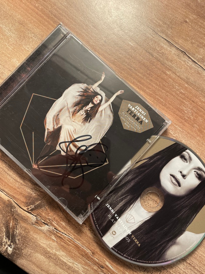 Jenni Vartiainen . Terra nimmari CD