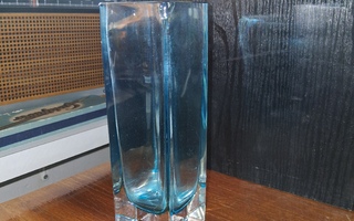 Nuutajärvi Nötsjö maljakko design K. Franck signeerattu.