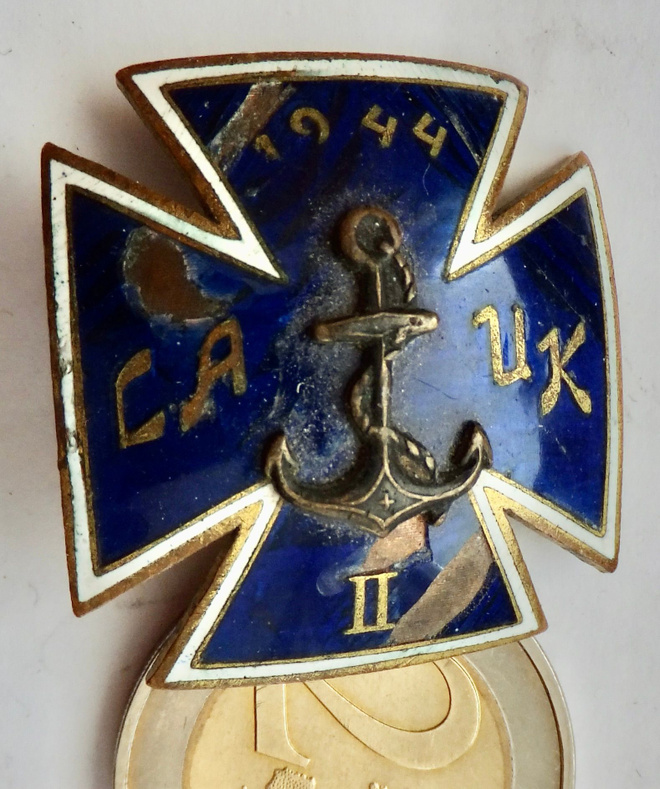 vANHA Ruuvimerkki Laivasto LAUK ? II CAUK? 1944