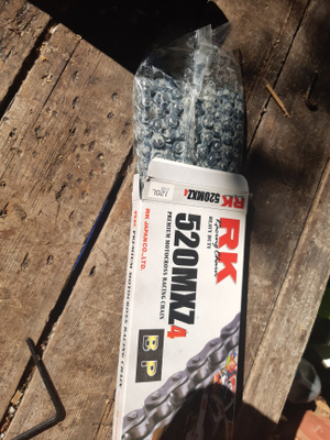 ketjut RK 520MXZ4