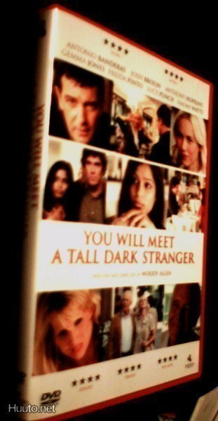 You will meet a tall dark stranger dvd (Sis.postikulut)